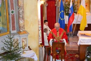 Maša za domovino - Polica (6)